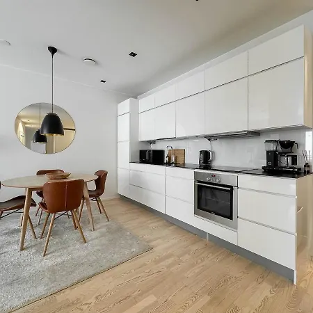 Διαμέρισμα Modern 2br Downtown, Private Sauna, Workspace Ελσίνκι