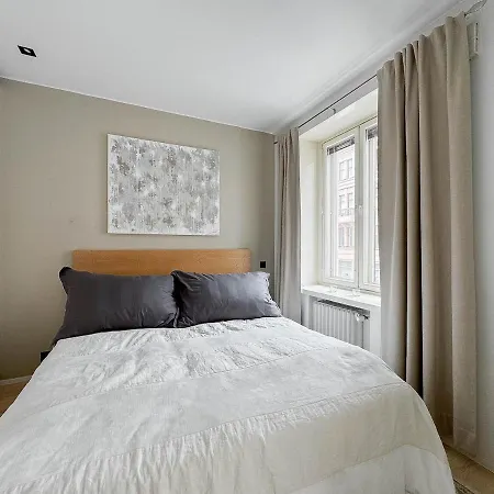 Modern 2br Downtown, Private Sauna, Workspace Apartman *